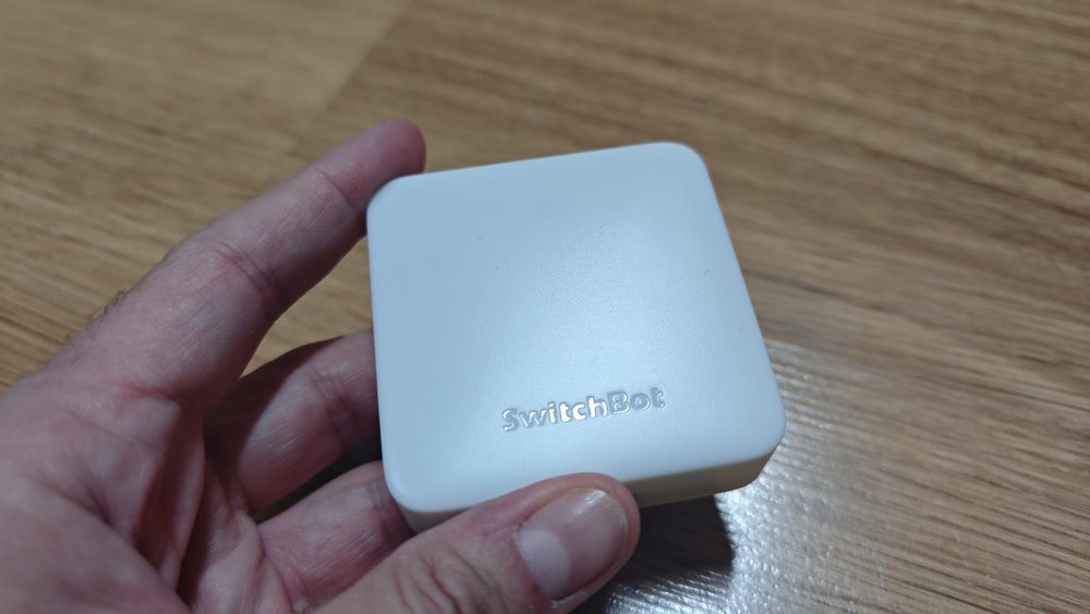 switchbot lock ultra vision combo 18